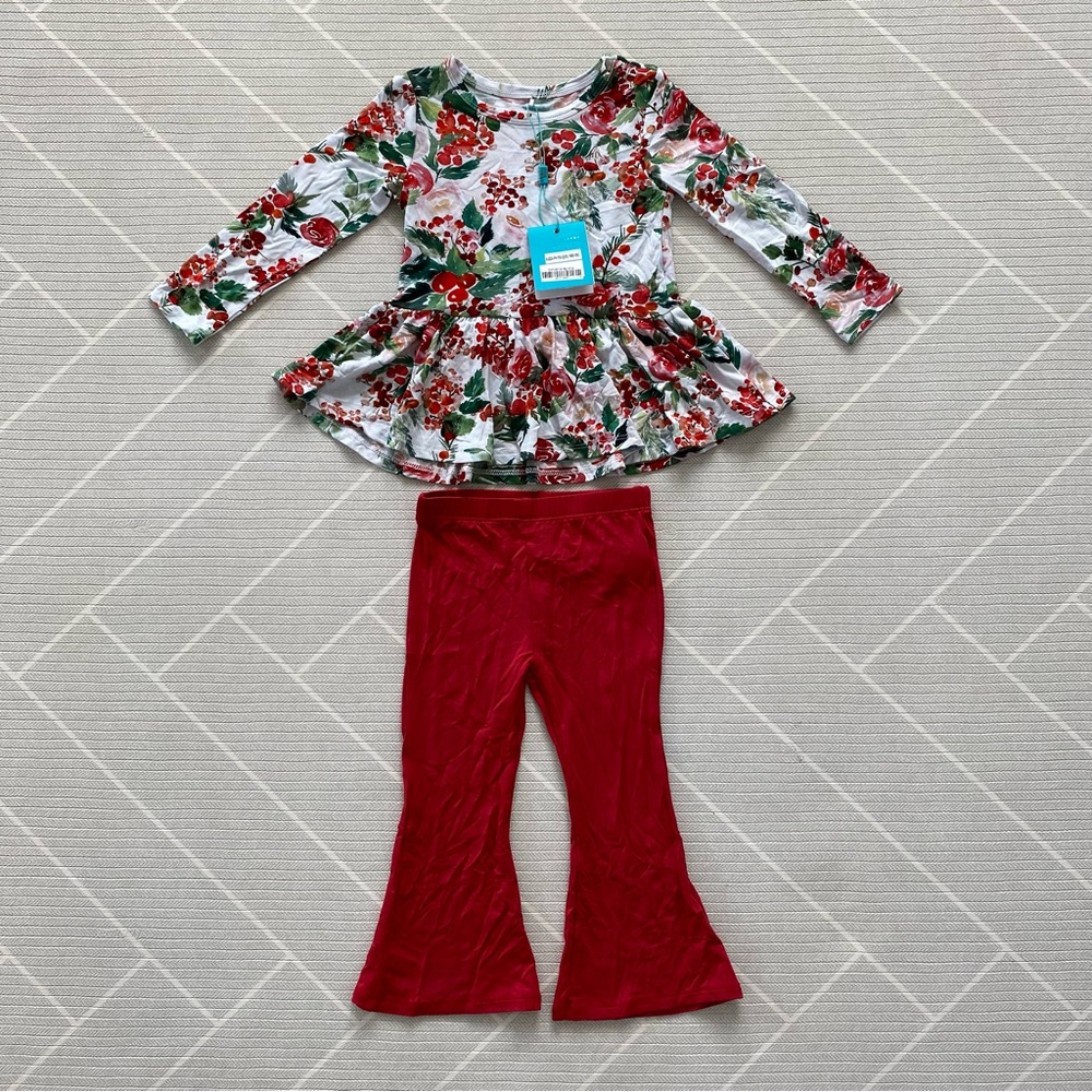 NWT)POSH PEANUT BEATRIX HENLEY PEPLUM TOP & BELL BOTTOM SET Girl’s Size 18-24M